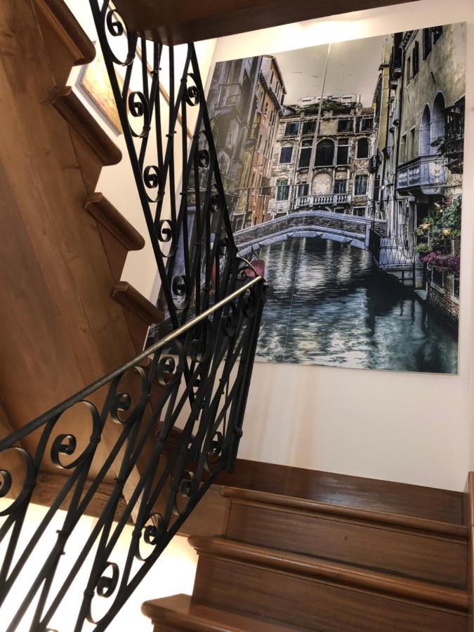 Salamon Guest House ヴェネツィア エクステリア 写真