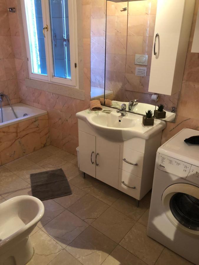 Salamon Guest House ヴェネツィア エクステリア 写真